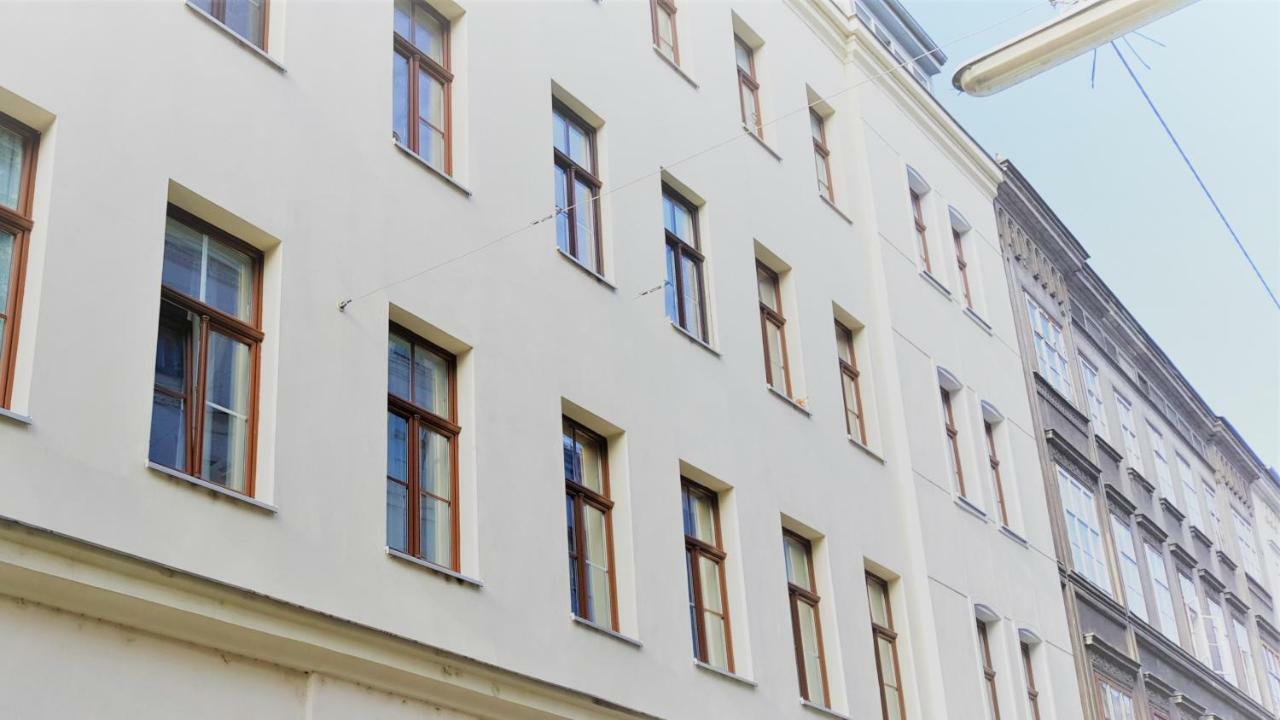 Msq Diana Vienna - 10 Min From City Center - Free Coffee And Tea - High Speed Internet מראה חיצוני תמונה